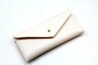 кожаный чехол №3 белый EAE