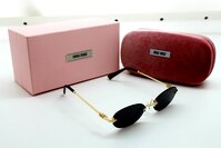 солнце - MIU MIU A54 26C-09Z